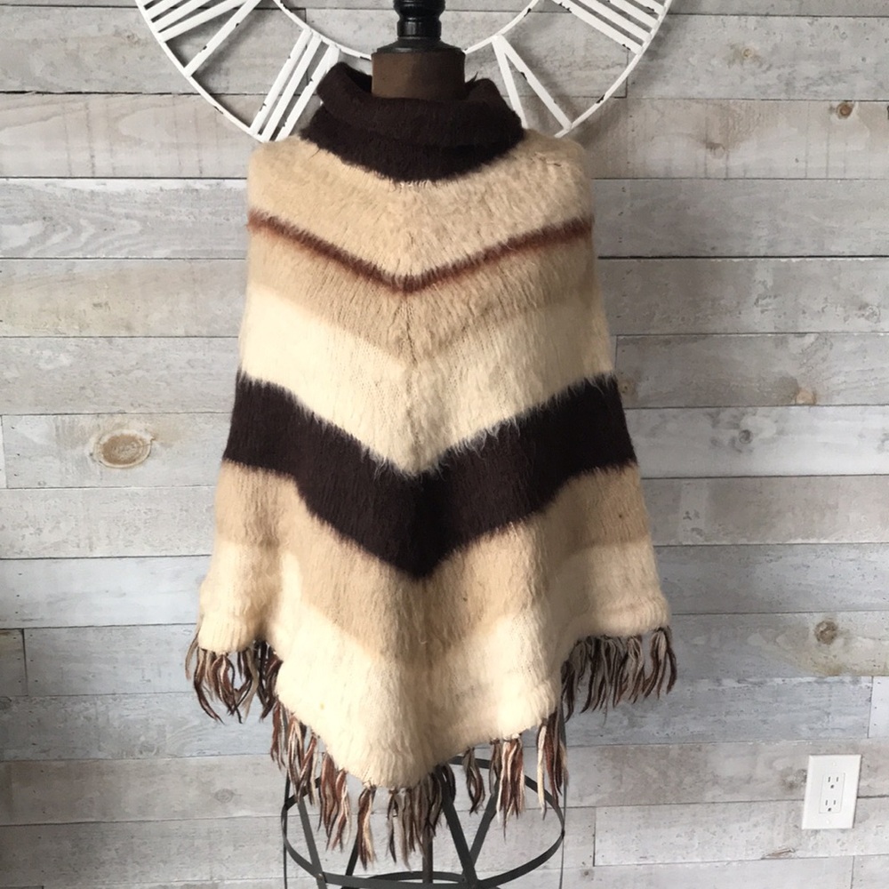 1970s genuine wool double knit fringed poncho